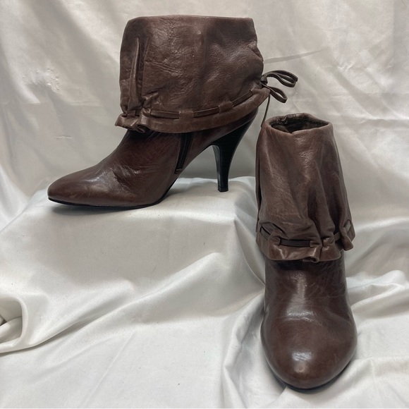 Nine West Leather Fold Over Slouch Boots Size 9 Brown. - Picture 1 of 6